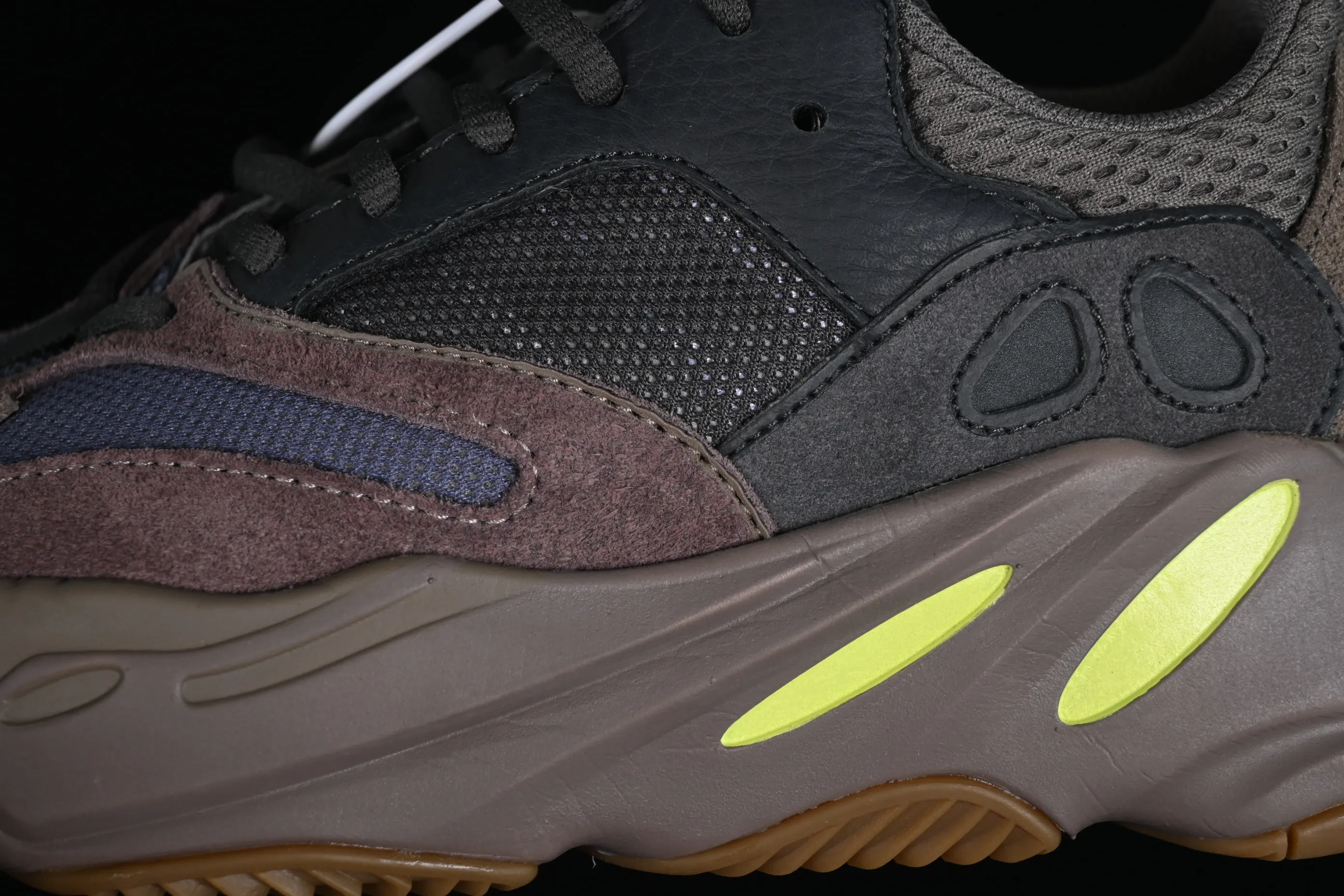 All Categories Ad Yeezy Coconut Series G Version Ad Calabasas Yeezy Boost 700 Runner EE9614 Kanye Coconut 700 3M Reflective Running Shoes